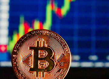 คริปโต ตัวแรกที่เกิดขึ้นบนโลก คือ ‘บิตคอยน์’ (Bitcoin)